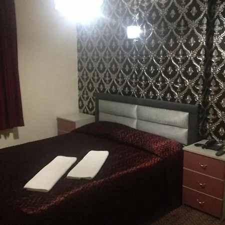 Elit Hotel Hotell 3*